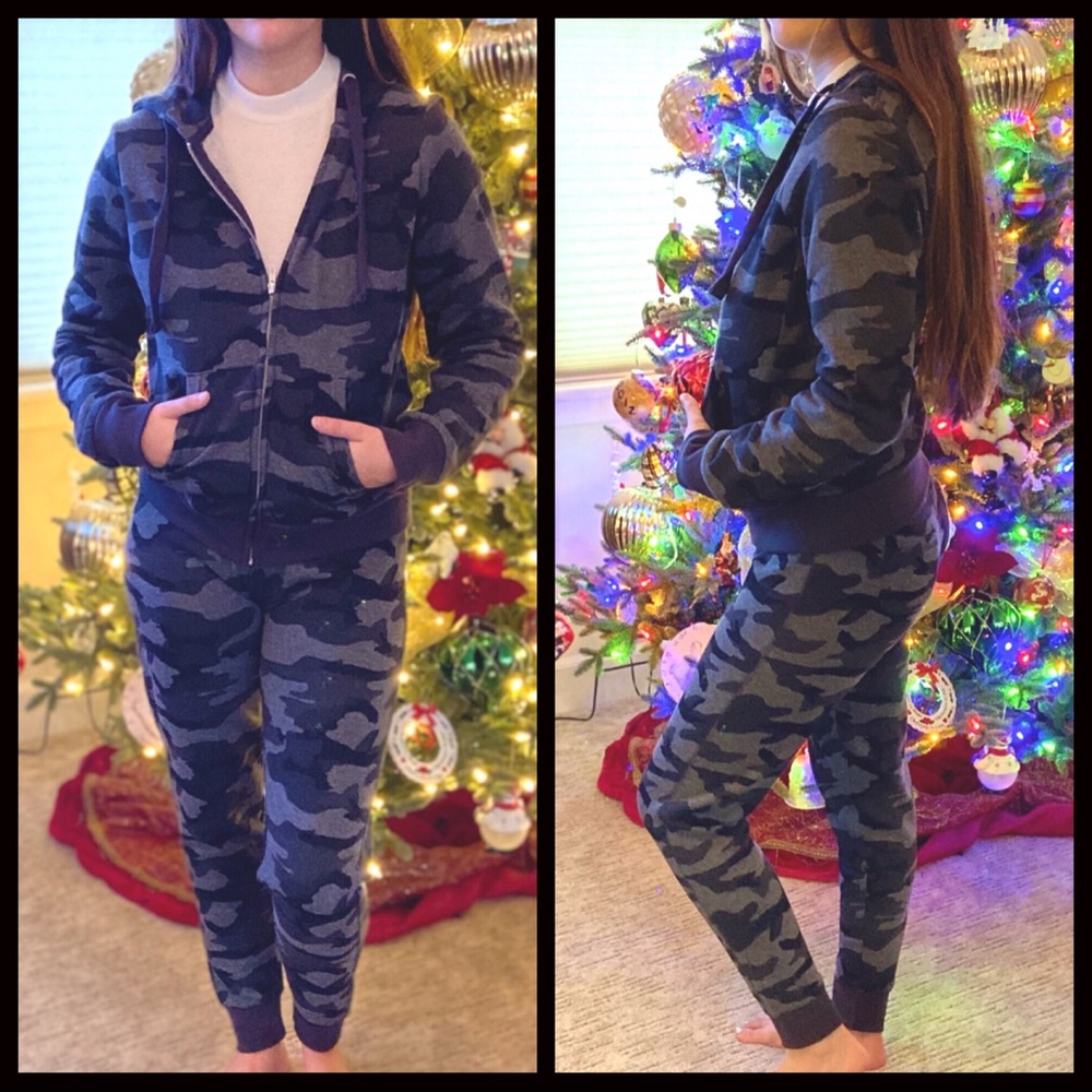 SALE-NO OFFERS‼️5🌟Camo Jogger Jumpsuit - Picture 2 of 8